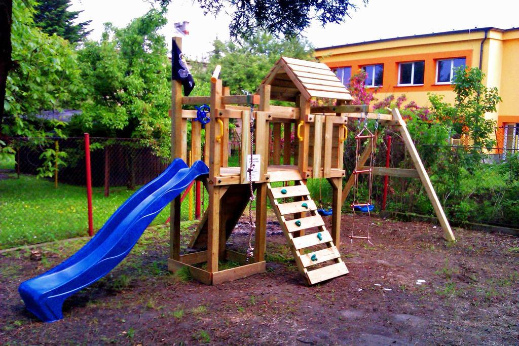 Kavarna Lucie S Ubytovanim Horni Terlicko Exterior photo